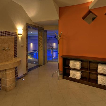 Hotel Balaton Fonyod Exterior photo