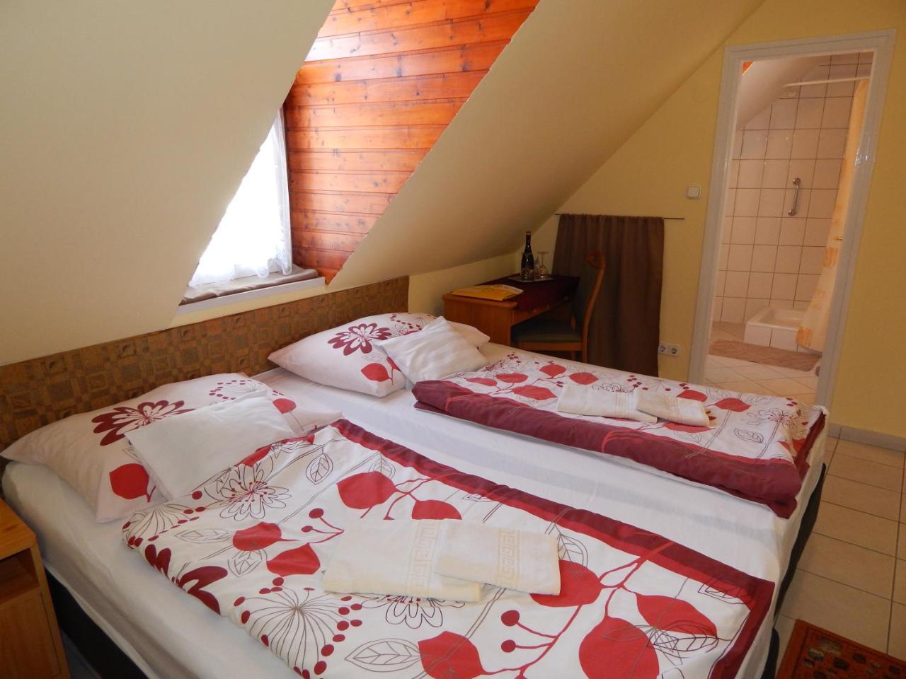 Hotel Balaton Fonyod Exterior photo